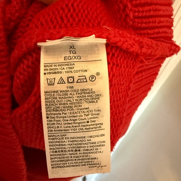 GAP Red V-Neck Pocket Cardigan Sweater XL - Picture 5 of 6